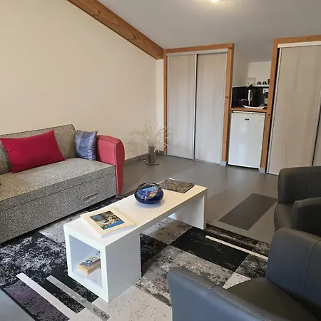 別荘 Le Puits De Sophie - Maison Spacieuse En Ardeche オーブナ